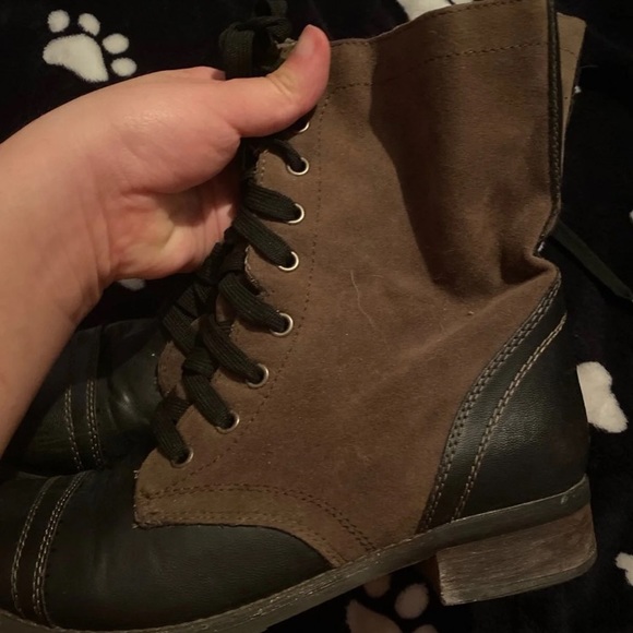 Light brown Suede boots by Steve Madden - Picture 7 of 8